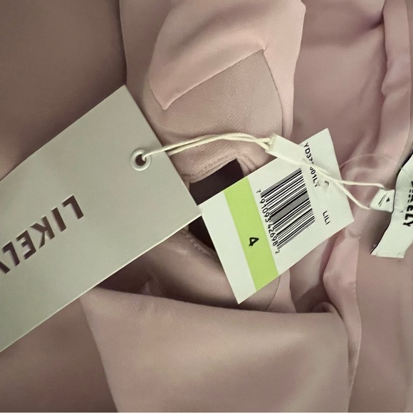 Likely pink short dress. Size 4. NWT. Never worn. - Picture 2 of 3